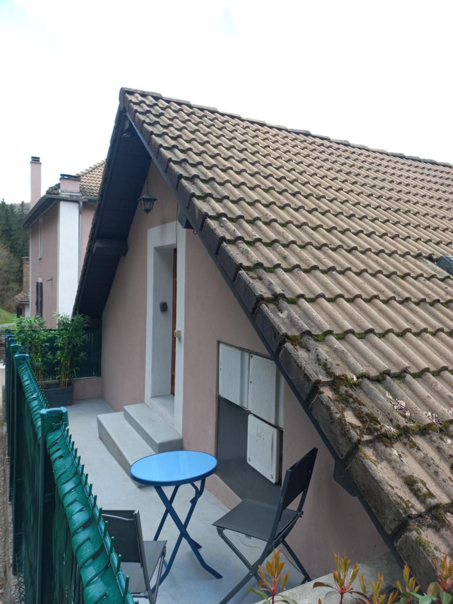 Residence Du Parc Saint-Martin-dʼUriage Exteriör bild